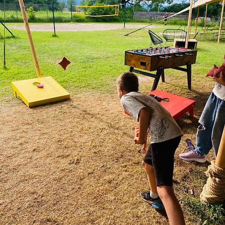 Greenvalleyglamping Sesce Pri Preboldu Zewnętrze zdjęcie